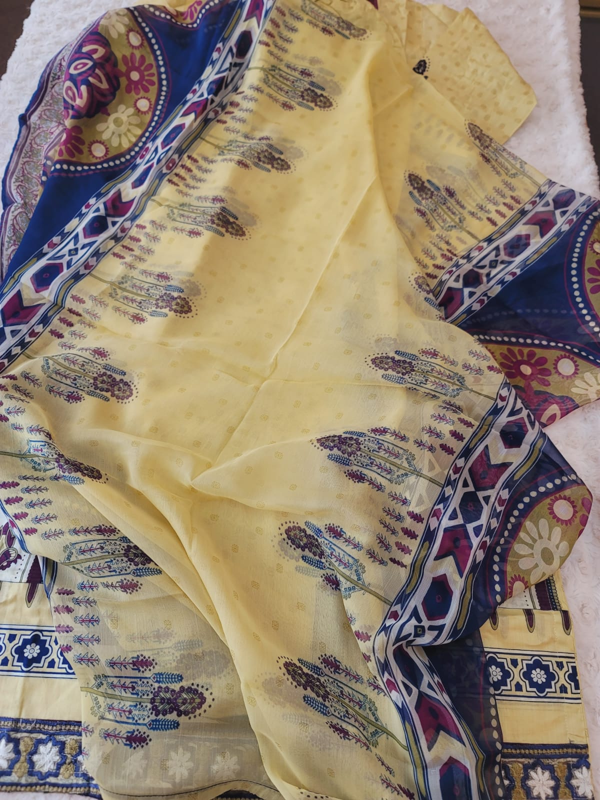 Pakistani stitched lawn Embroidered Salwar kameez ready to ship