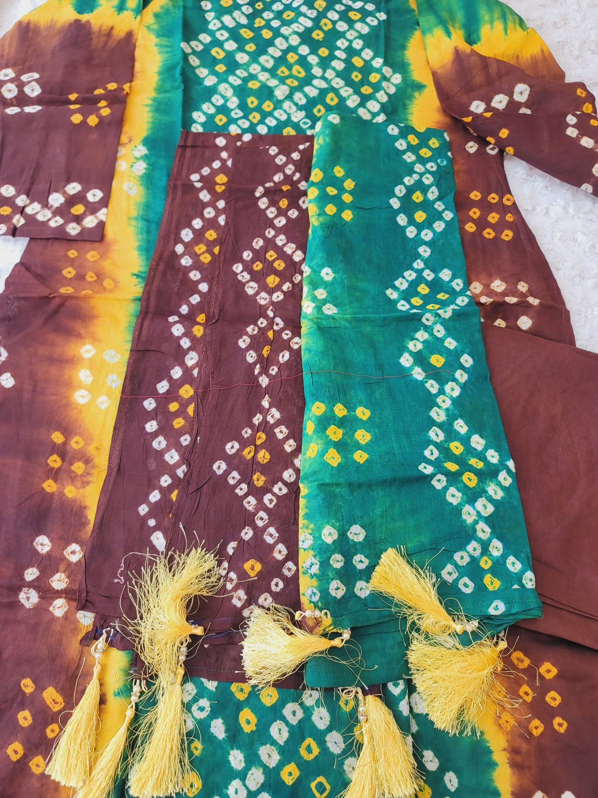 Bangladeshi batik salwer kamiz