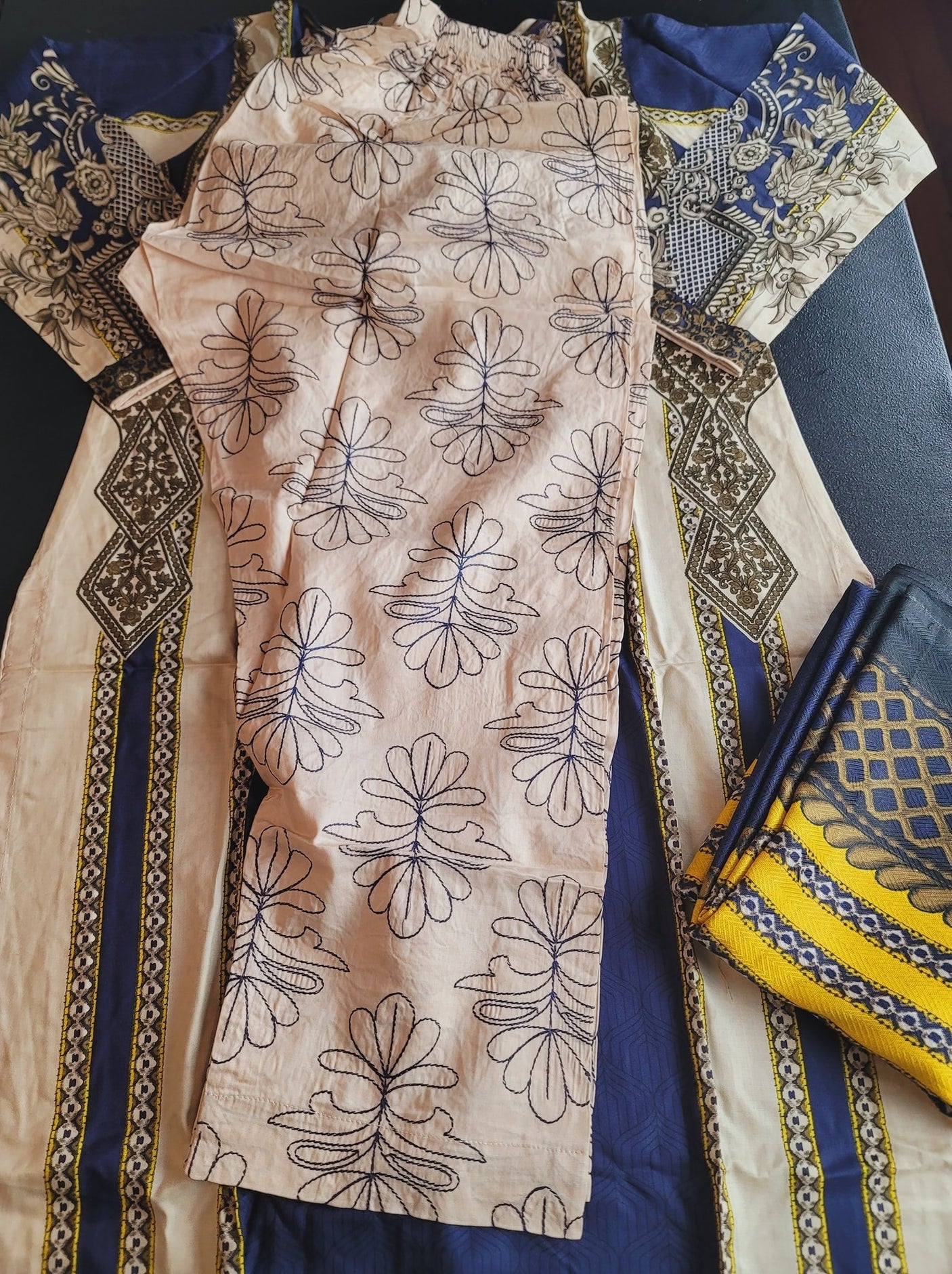 Pakistani Linen Embroidered Salwar kameez Ready To Ship