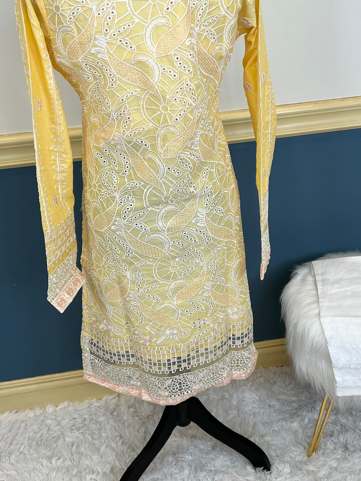 Luxury lawn with Silk dupatta- Ready To Ship