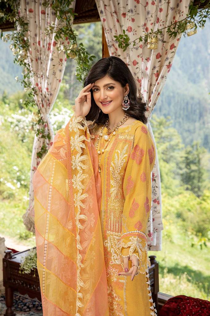 Mohay By Charizma Embroidered Lawn Collection 2021 -100% Original Guaranteed