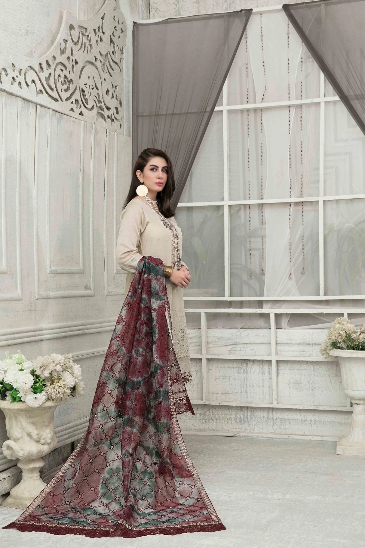 Chloe Schiffli Lawn By Tawakkal 100% Original