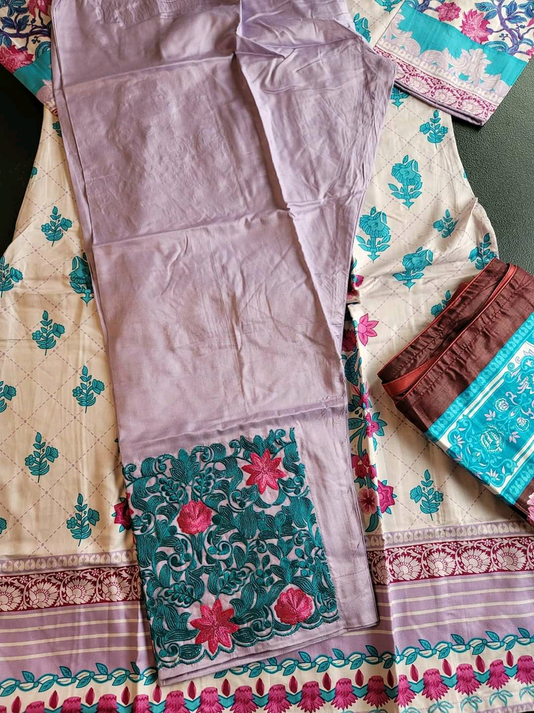 Pakistani linen Embroidered Salwar kameez Ready To Ship