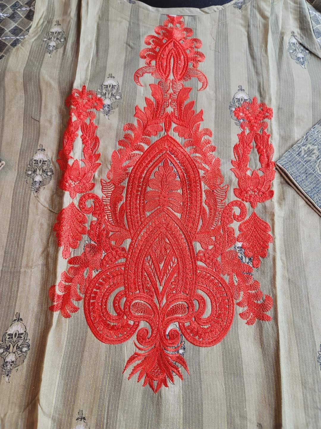 Pakistani linen Embroidered Salwar kameez Ready To Ship