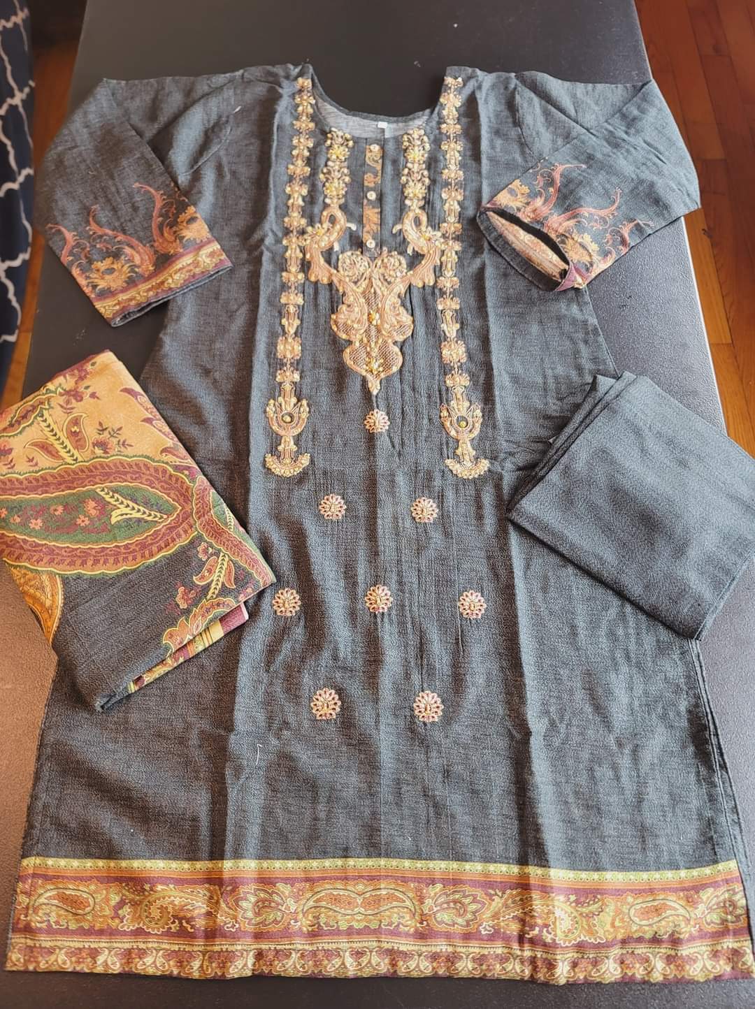 Pakistani linen Embroidered Salwar kameez Ready To Ship