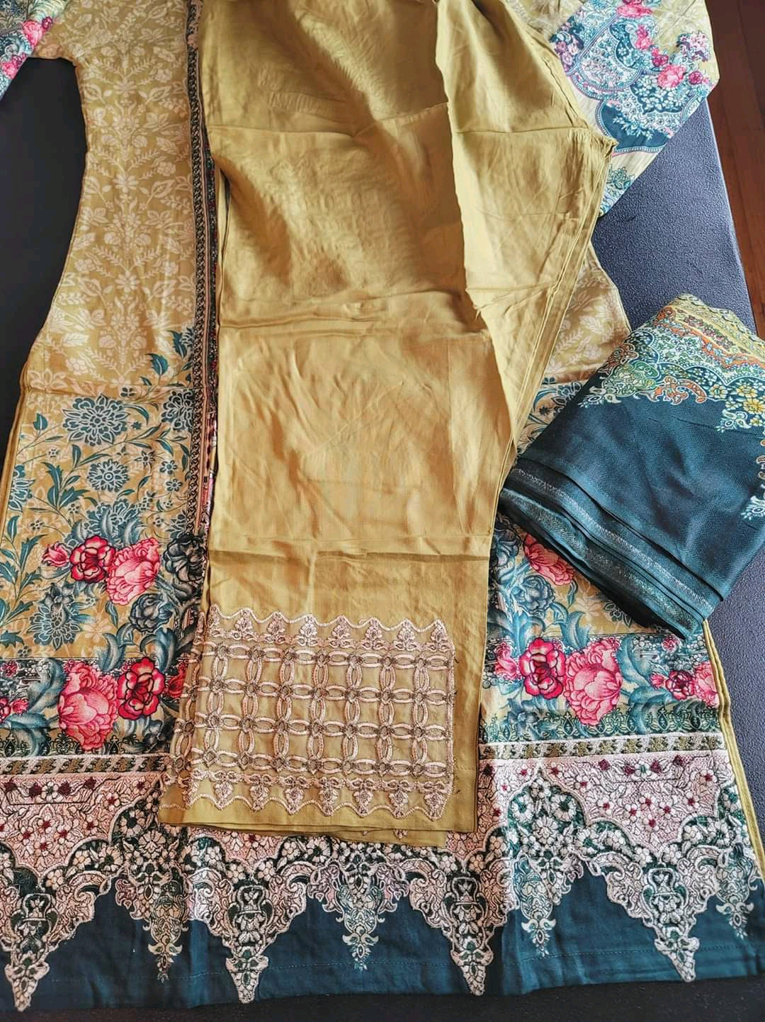 Pakistani Linen Embroidered Salwar kameez Ready To Ship