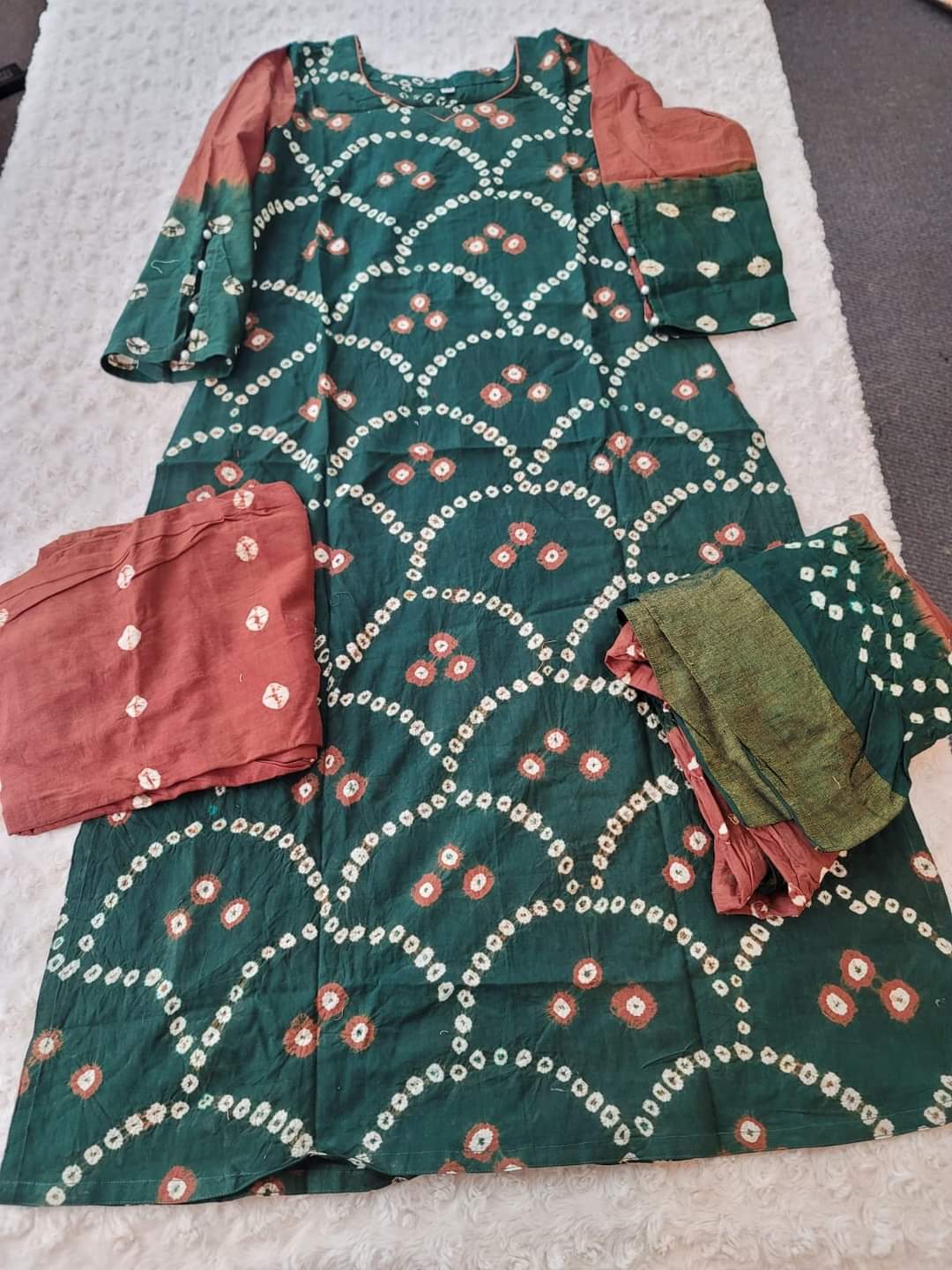 Bangladeshi batik salwer kamiz