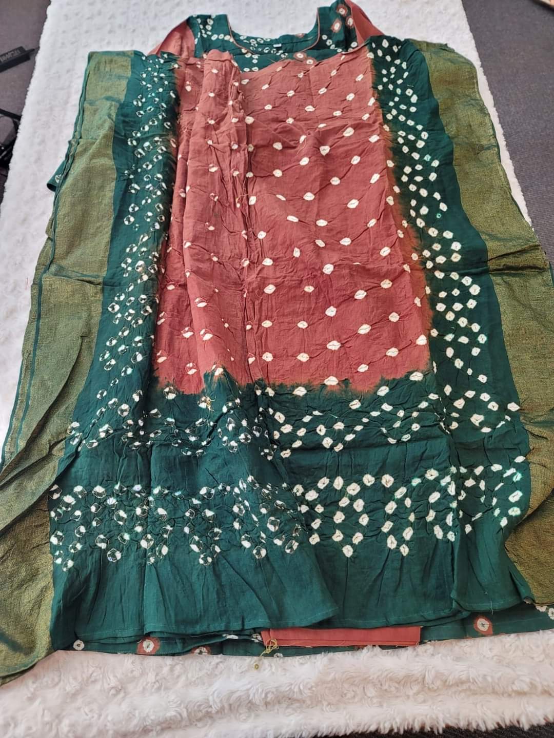 Bangladeshi batik salwer kamiz