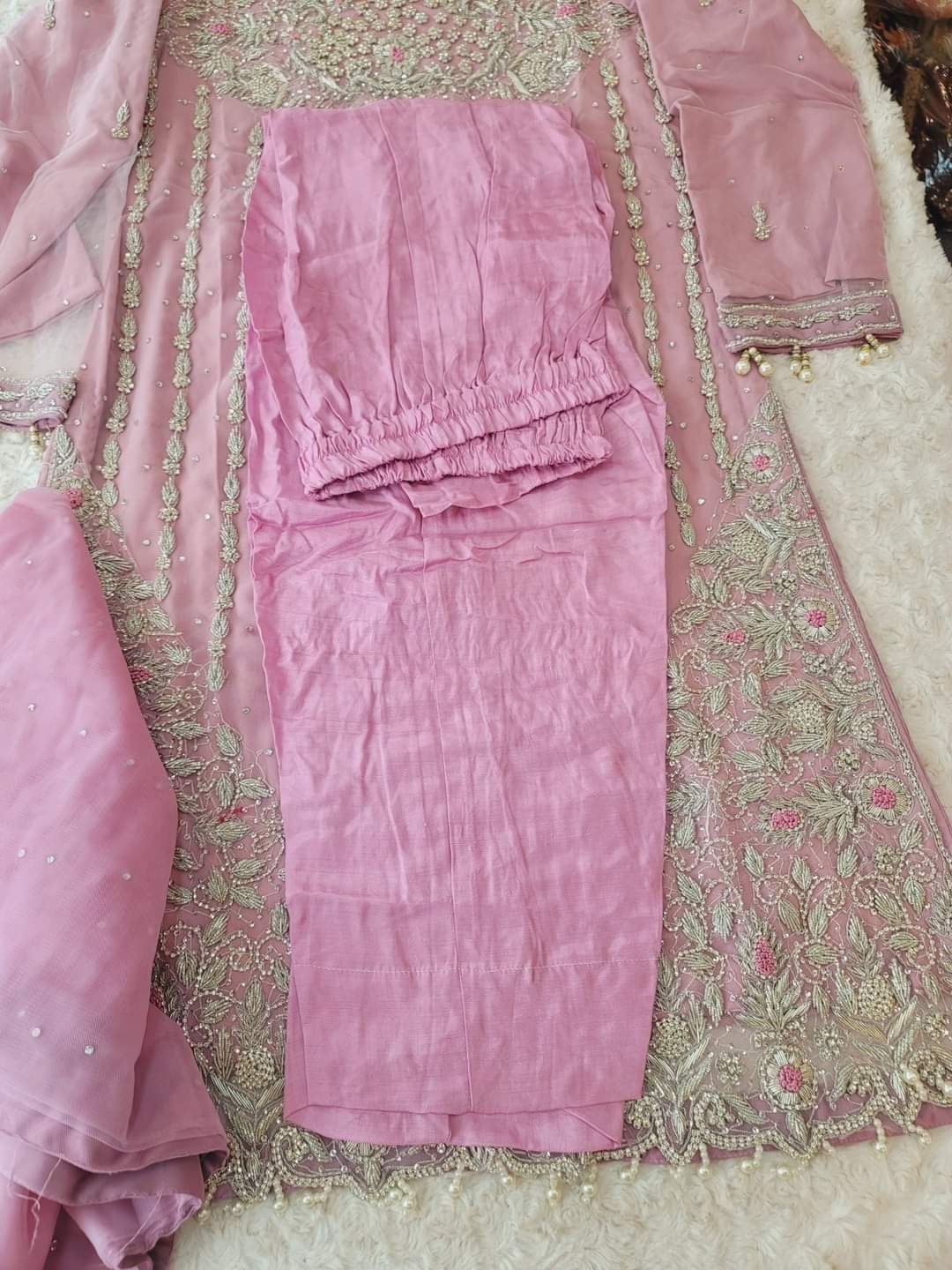 Eid special Pakistani orginal full zardosi work salwer kamiz-100% original guaranteed