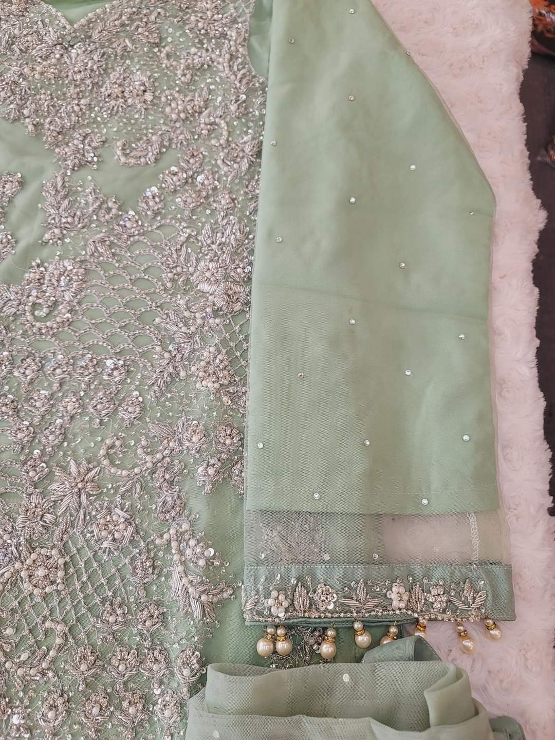 Eid special Pakistani orginal full zardosi work boutique dress with skirt-100% original guaranteed