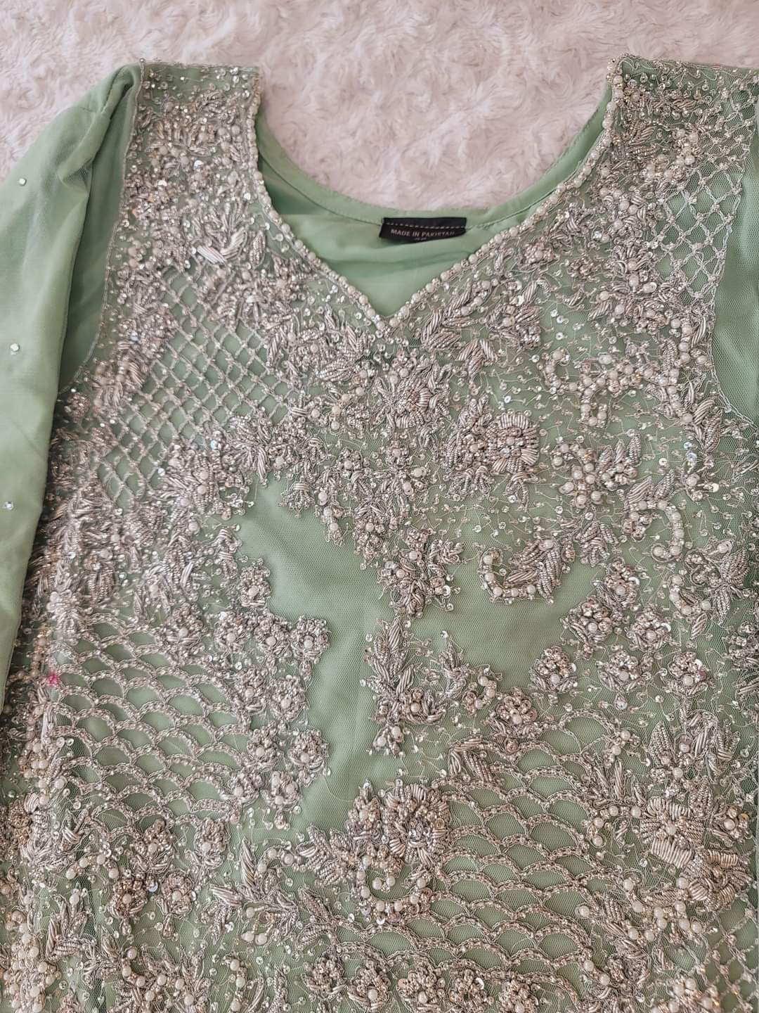 Eid special Pakistani orginal full zardosi work boutique dress with skirt-100% original guaranteed