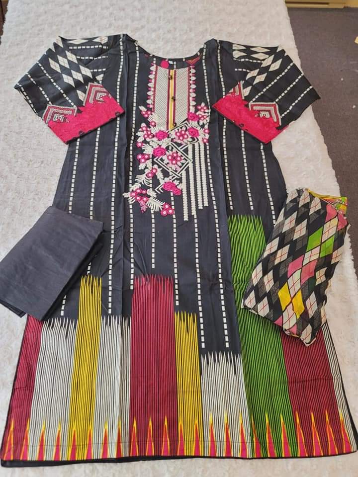 Pakistani Stitched Embroidered Lawn Salwar kameez ready to ship