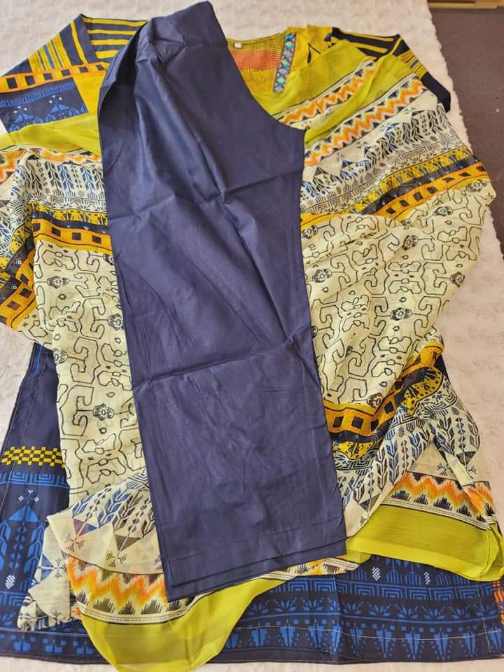 Pakistani Stitched Embroidered Lawn Salwar kameez ready to ship