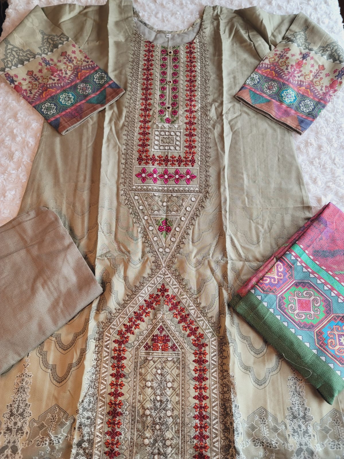 Pakistani Linen Embroidered Salwar kameez Ready To Ship