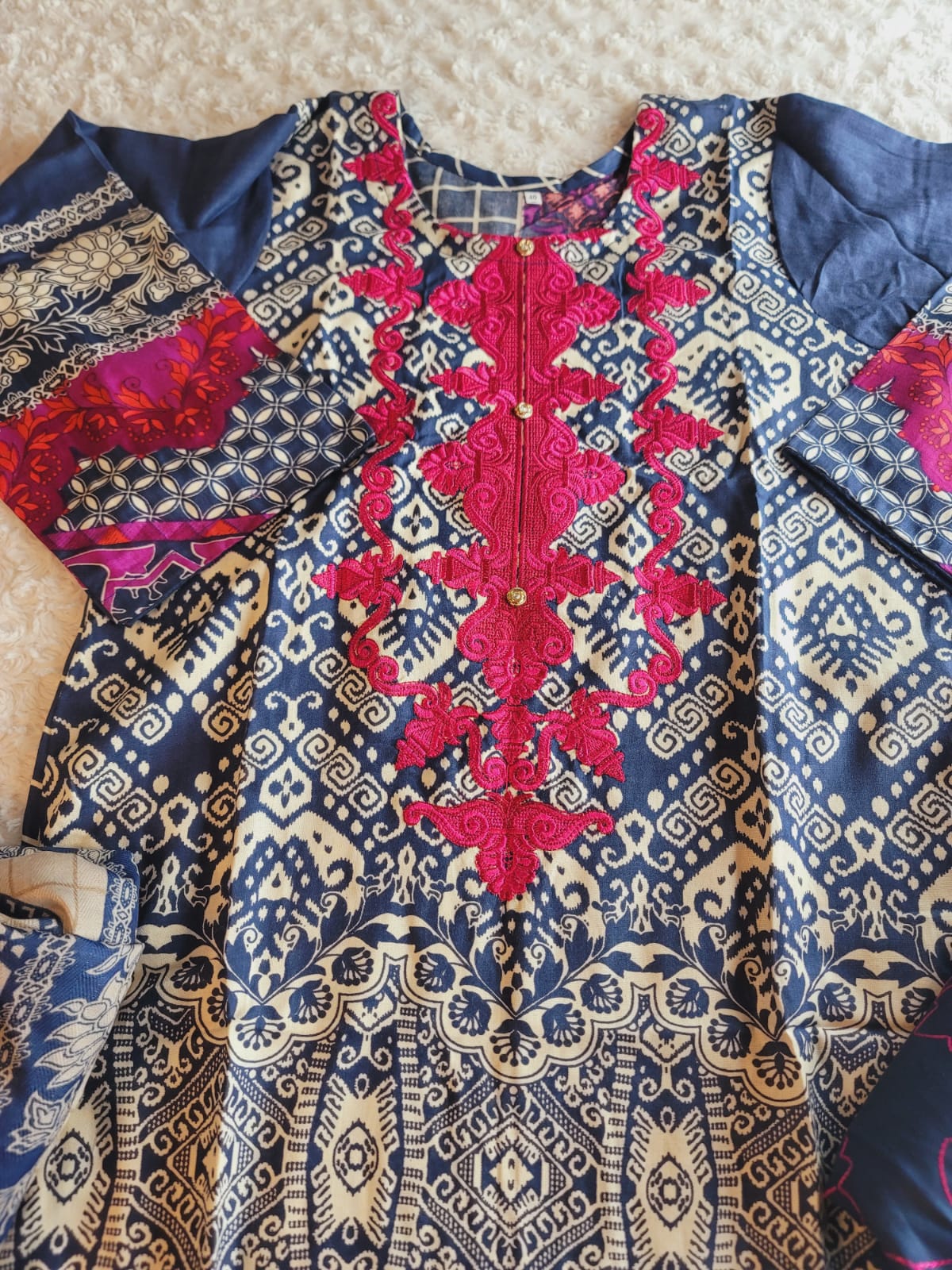 Pakistani linen Embroidered Salwar kameez Ready To Ship