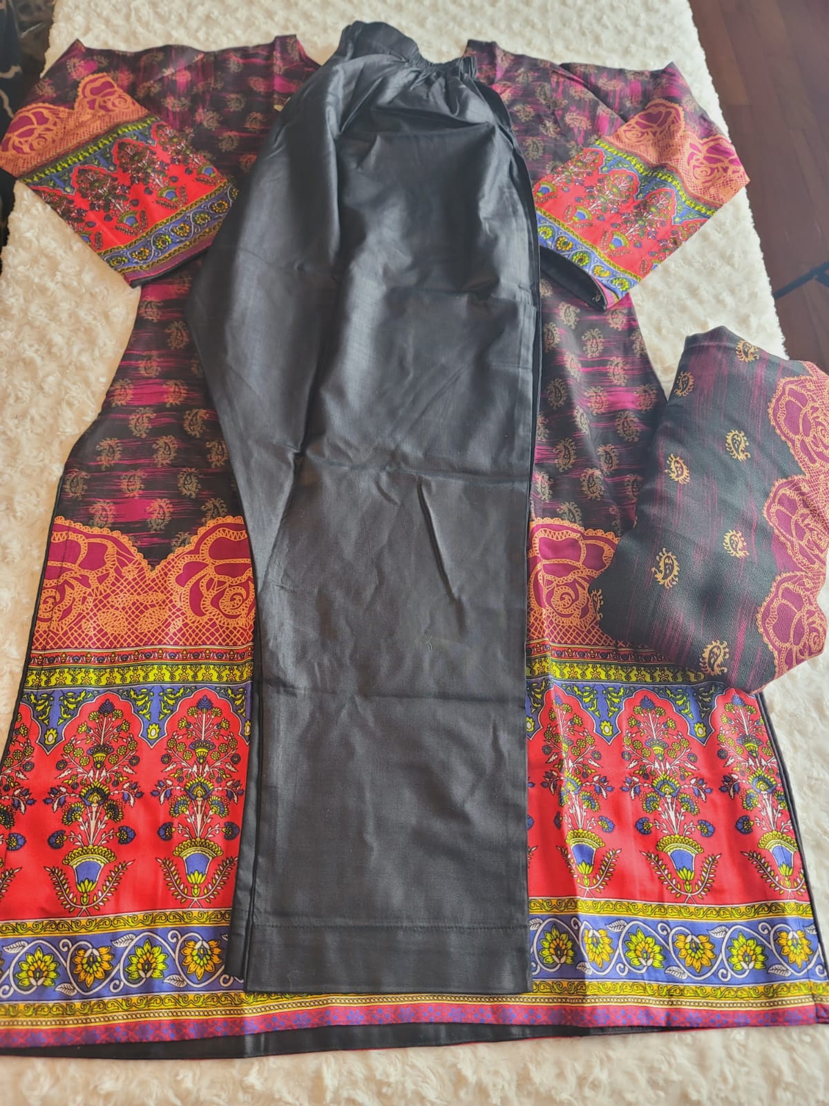 Pakistani linen Embroidered Salwar kameez Ready To Ship