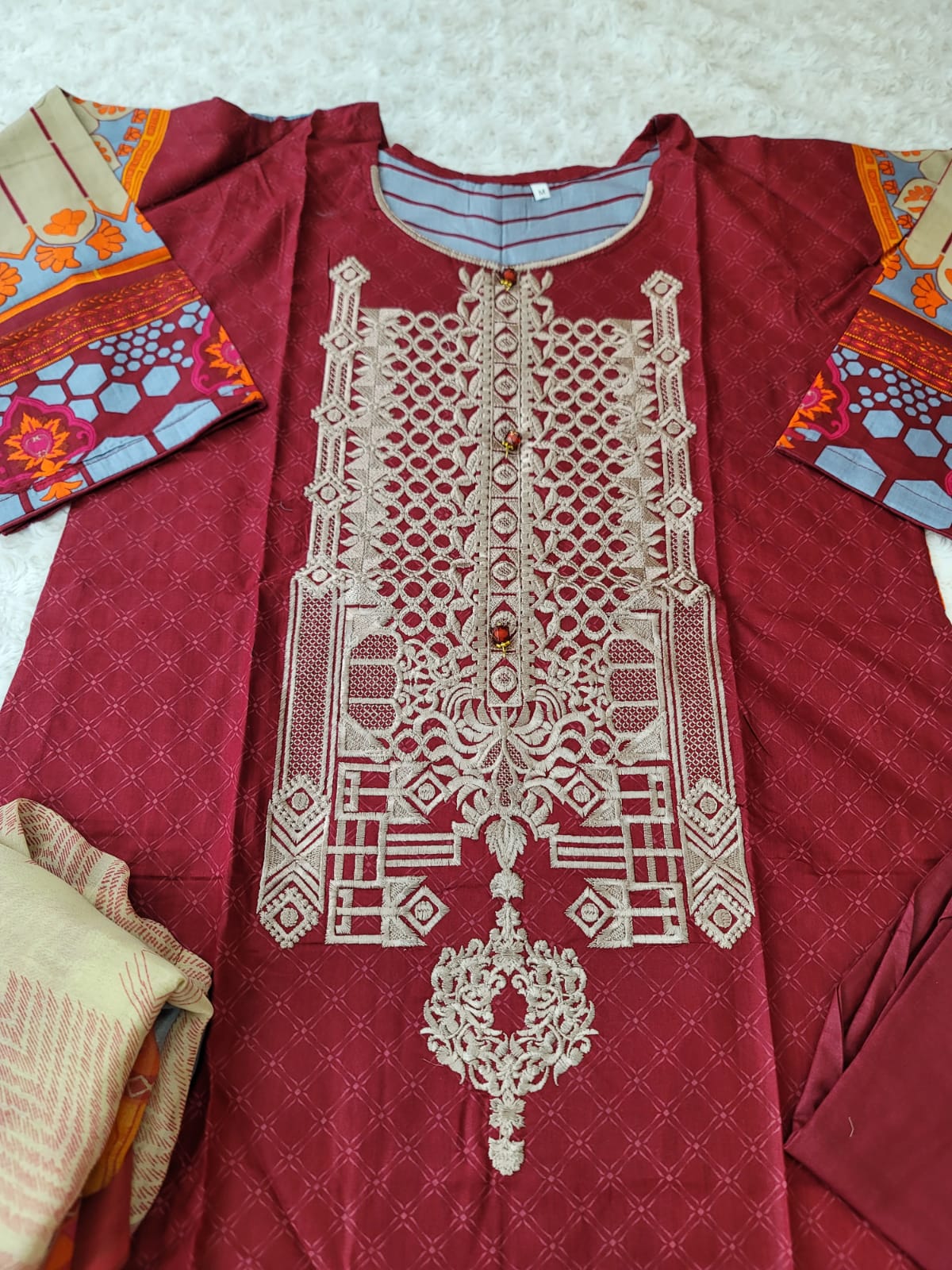 Pakistani lawn Embroidered Salwar kameez ready to ship