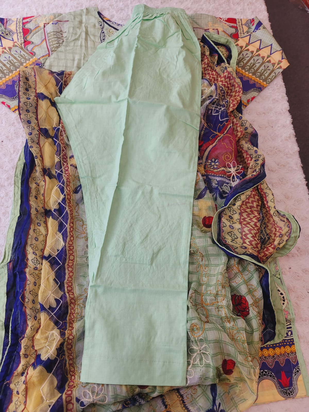 Pakistani stitched lawn Embroidered Salwar kameez ready to ship