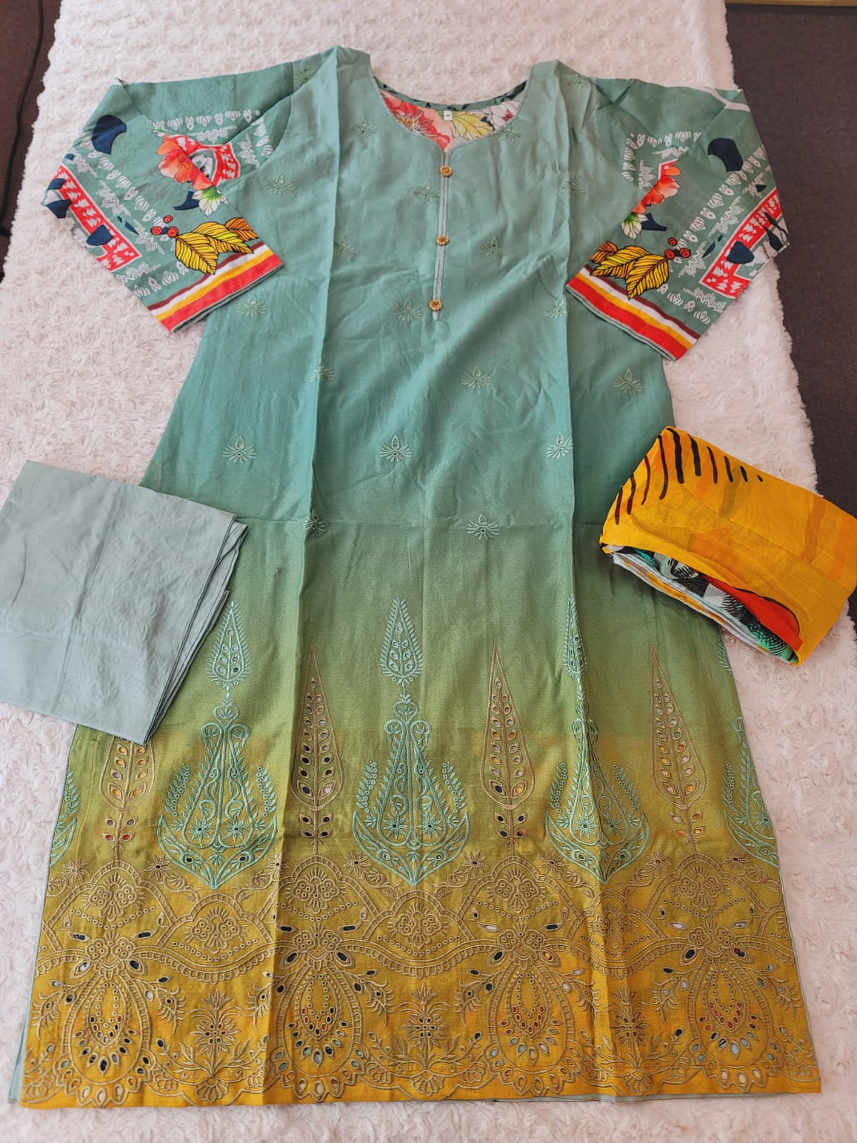 Pakistani stitched lawn Embroidered Salwar kameez ready to ship