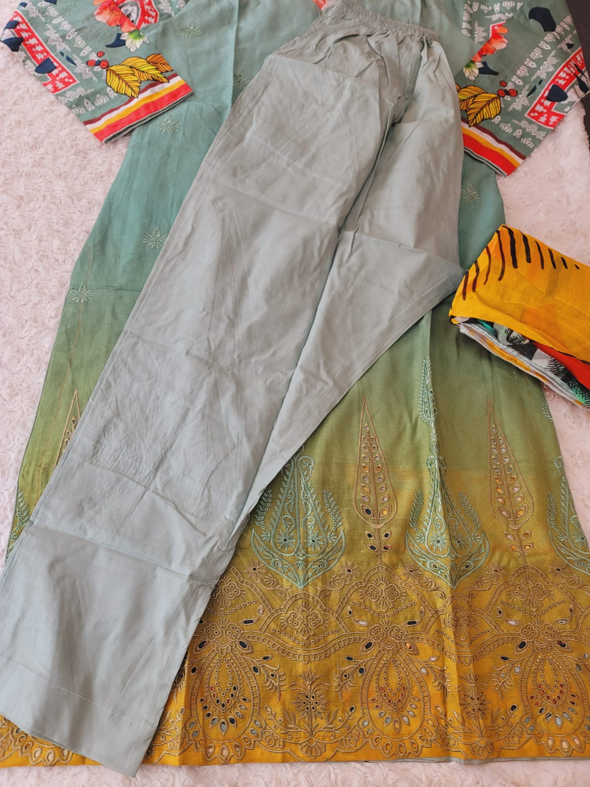 Pakistani stitched lawn Embroidered Salwar kameez ready to ship