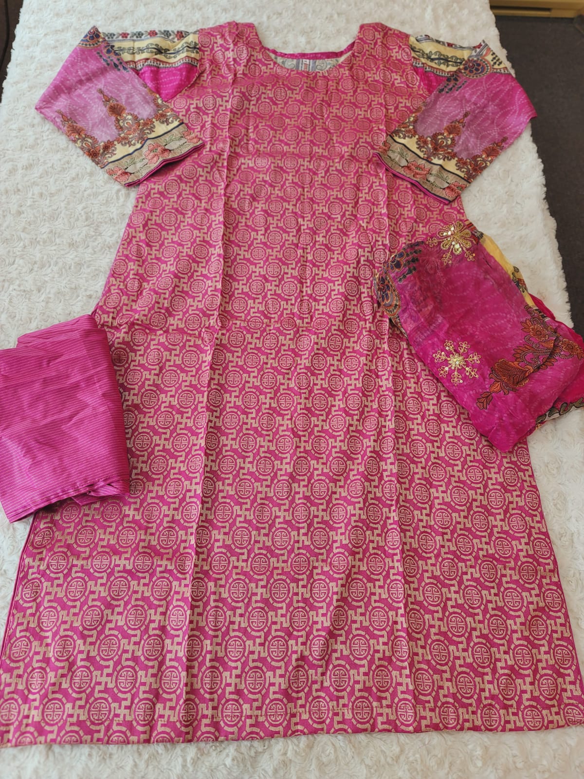 Pakistani stitched jacquard lawn Embroidered Salwar kameez ready to ship