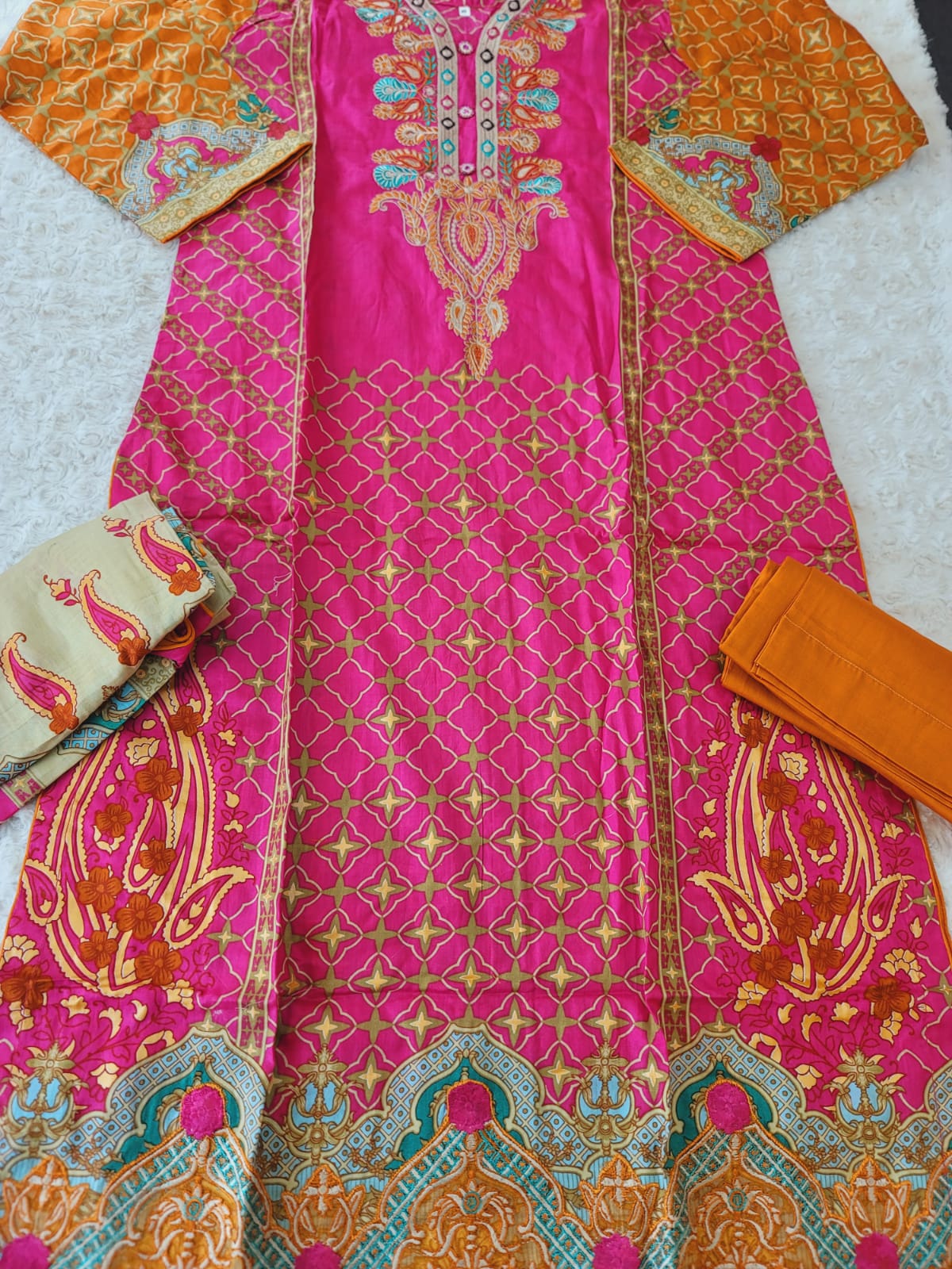 Pakistani stitched lawn Embroidered Salwar kameez ready to ship