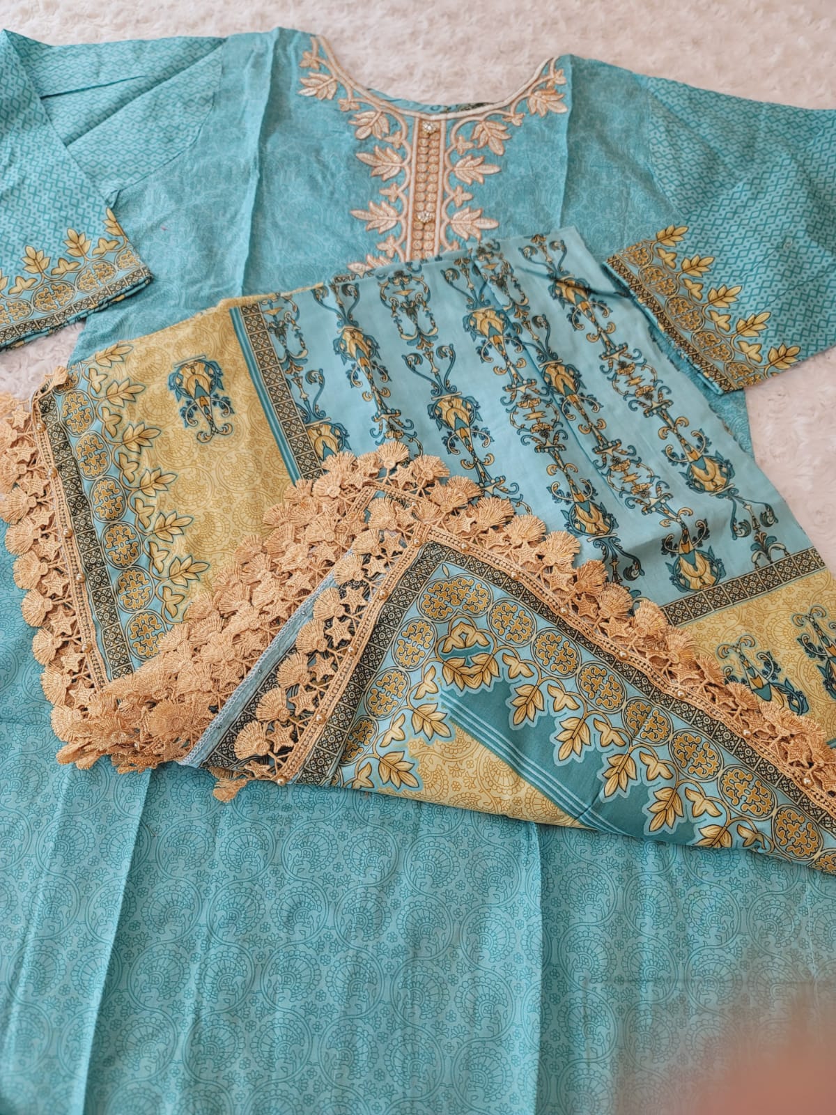 Pakistani stitched lawn Embroidered Salwar kameez ready to ship