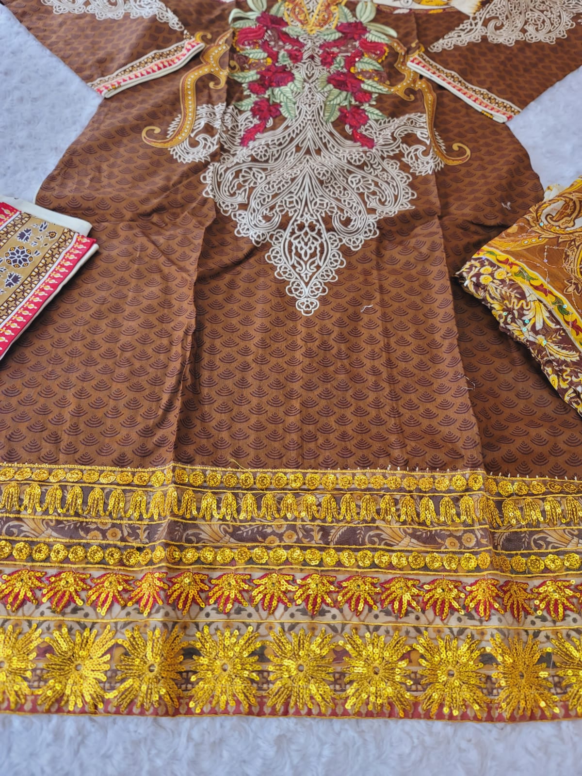 Pakistani stitched lawn Embroidered Salwar kameez ready to ship