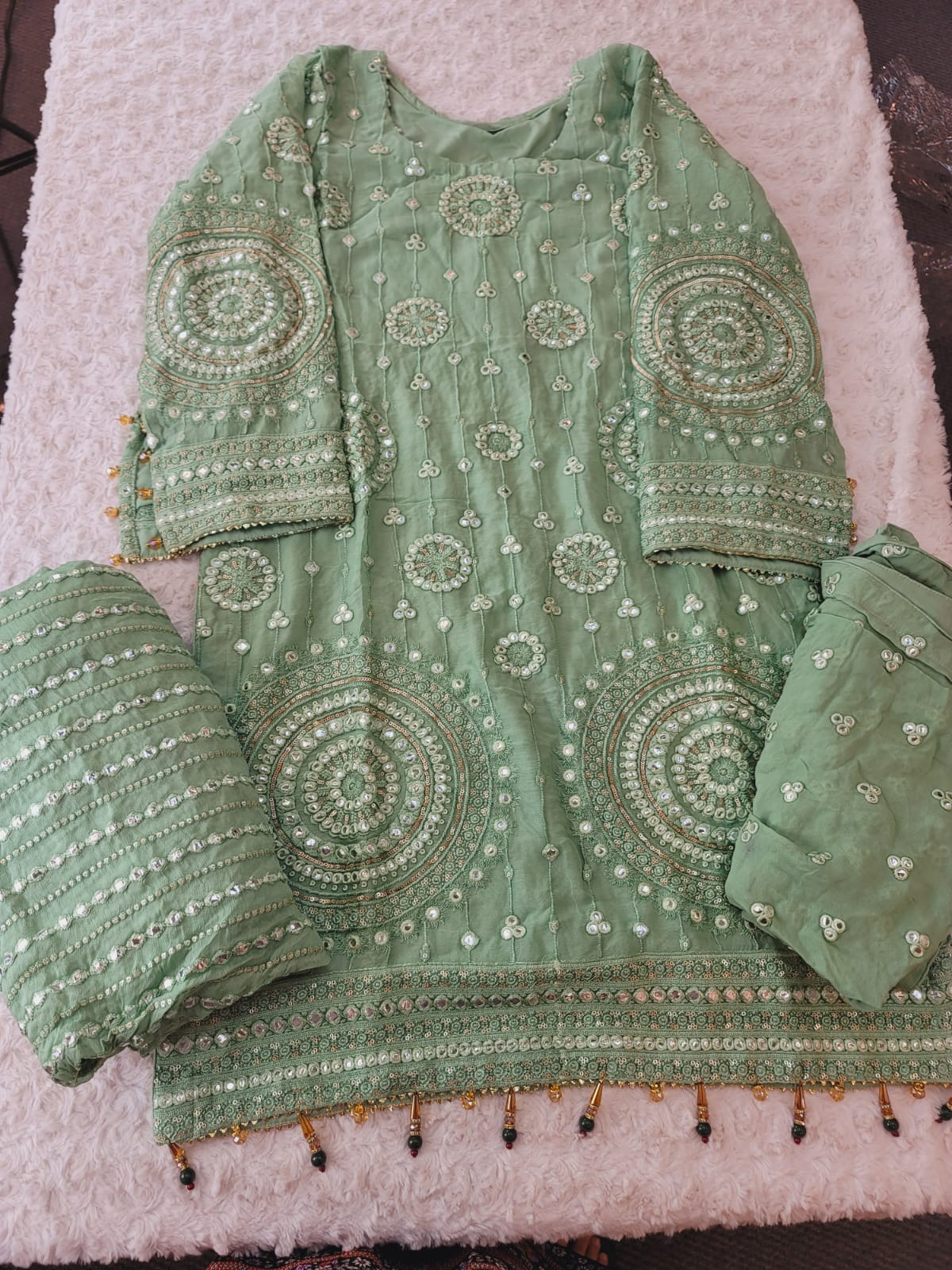 Pakistani Orginal Butique Salwer Kamiz -100% Original Guaranteed