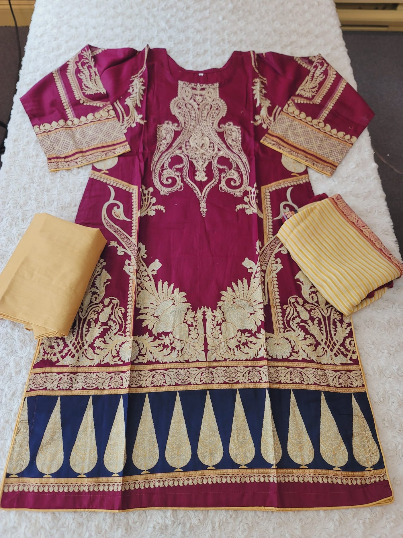 Pakistani Stitched Embroidered Lawn Salwar kameez ready to ship