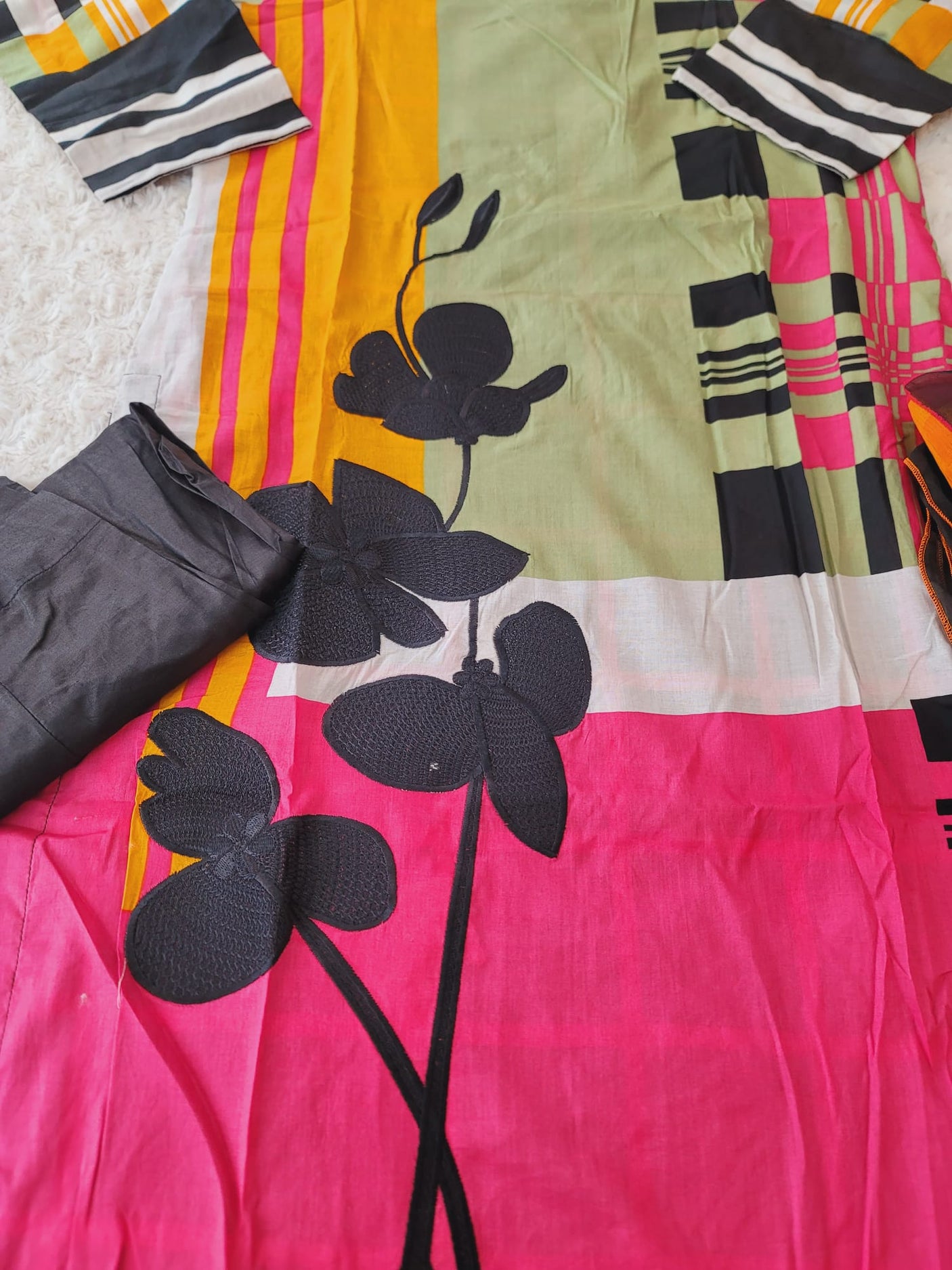 Pakistani Stitched Embroidered Lawn Salwar kameez ready to ship