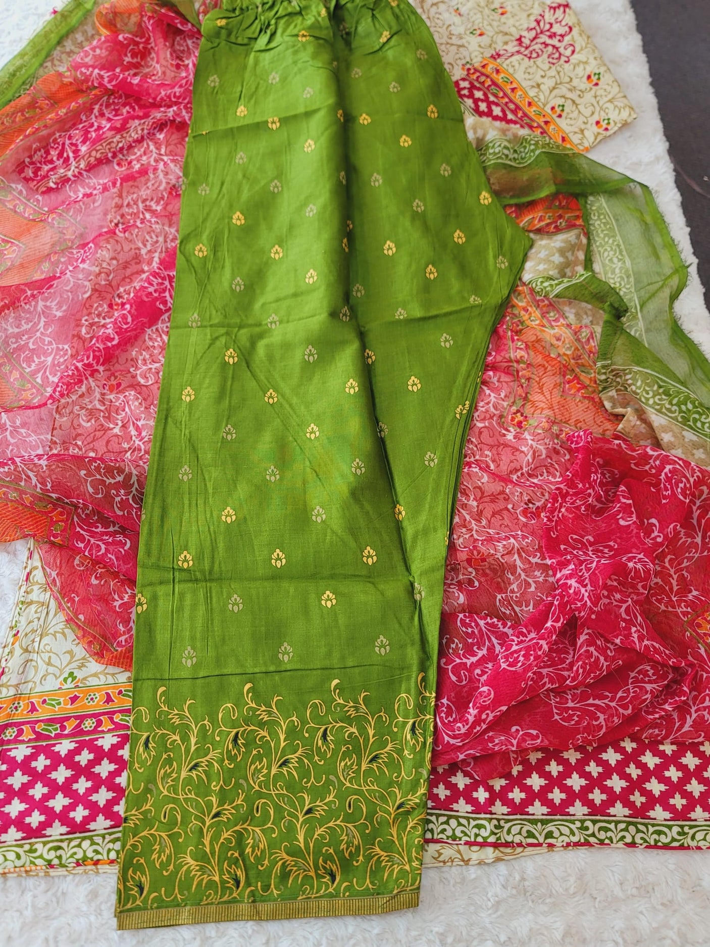 Pakistani Stitched Embroidered Lawn Salwar kameez ready to ship