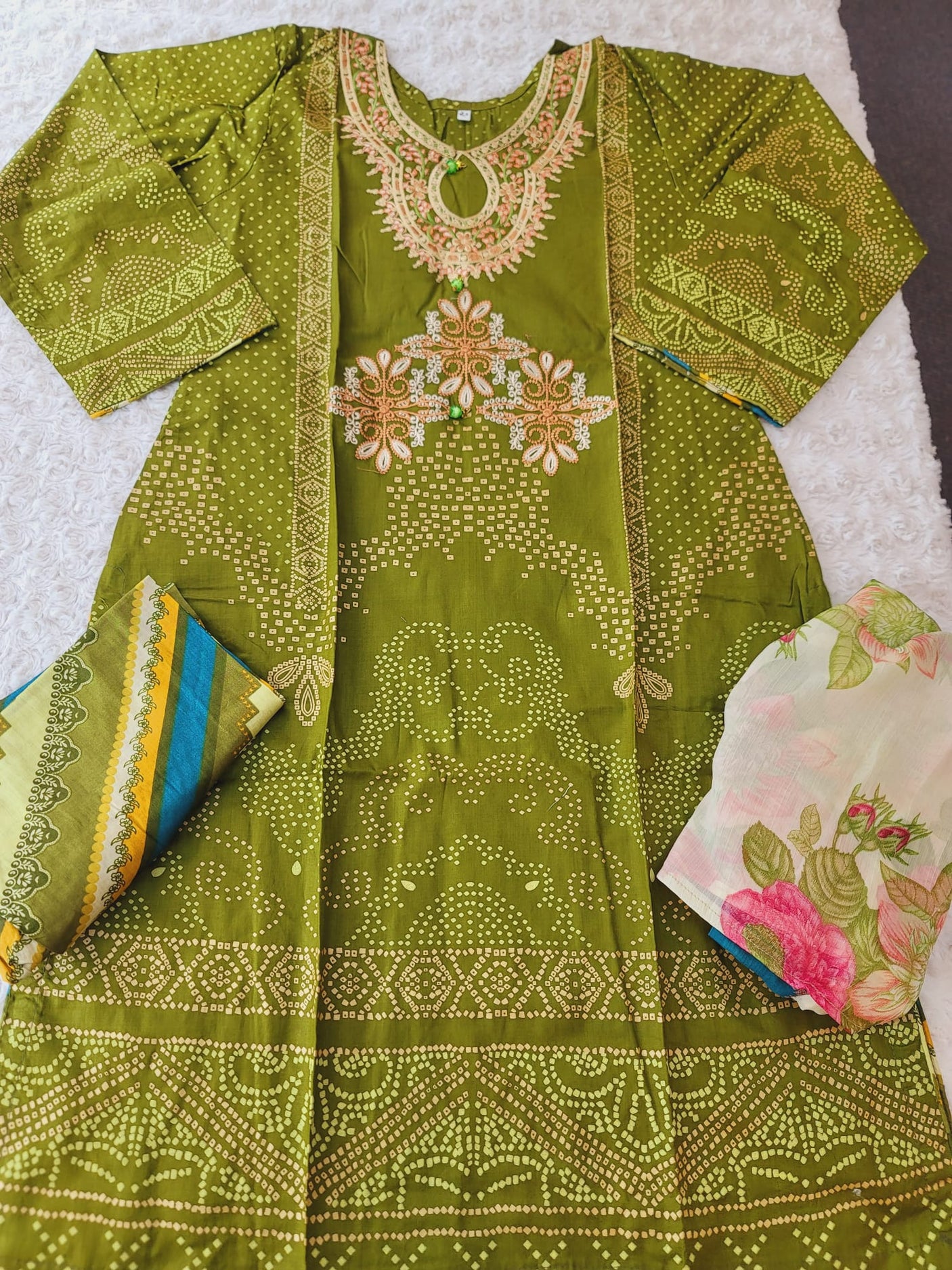 Pakistani Stitched Embroidered Lawn Salwar kameez ready to ship