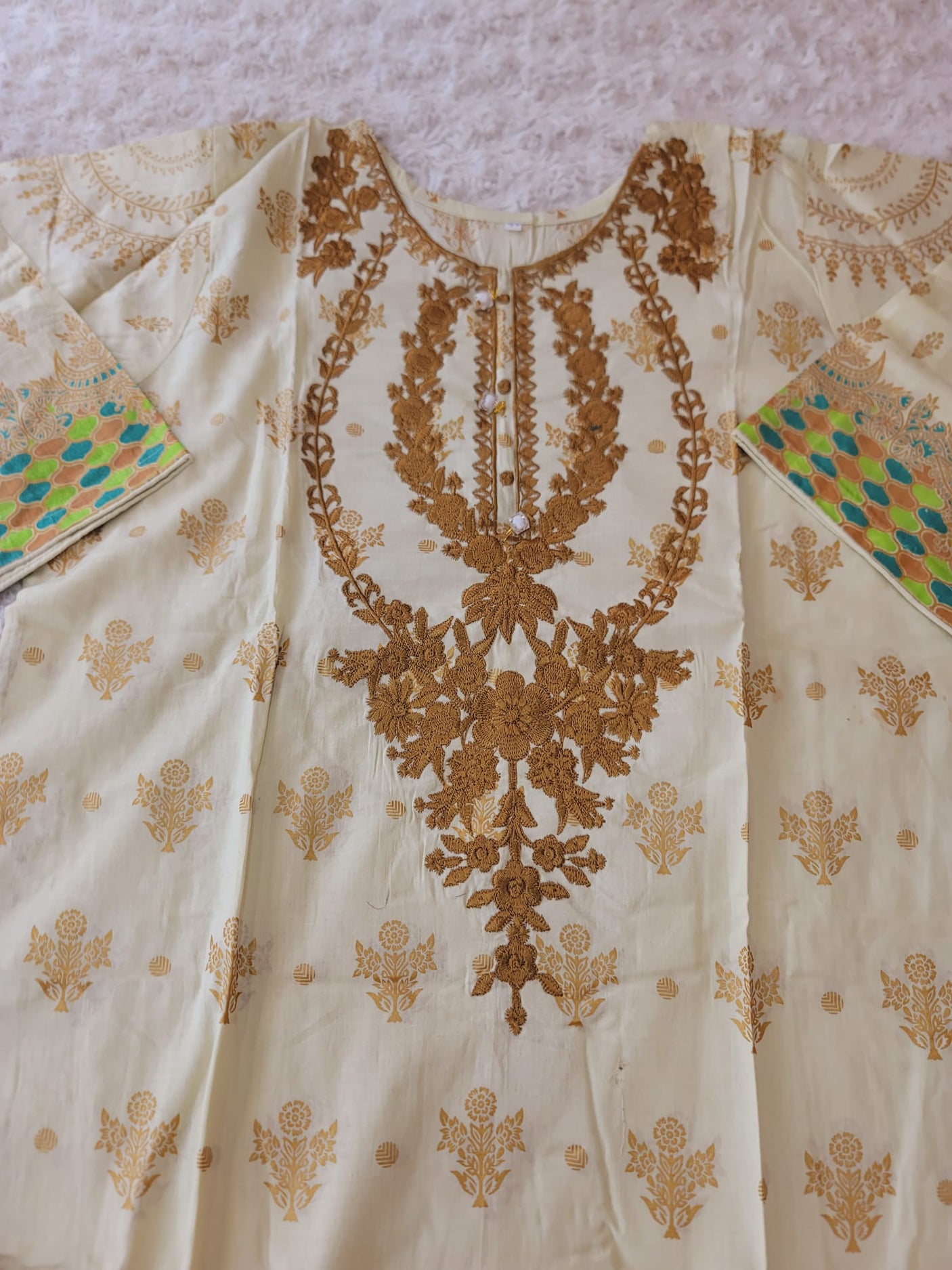 Pakistani Stitched Embroidered Lawn Salwar kameez ready to ship