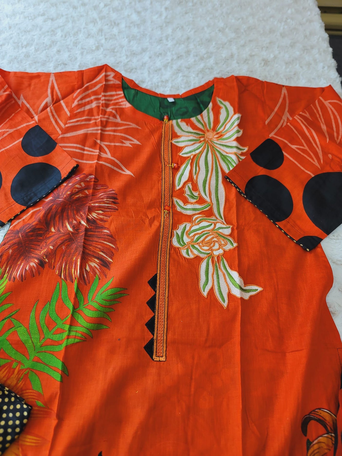 Pakistani Stitched Embroidered Lawn Salwar kameez ready to ship