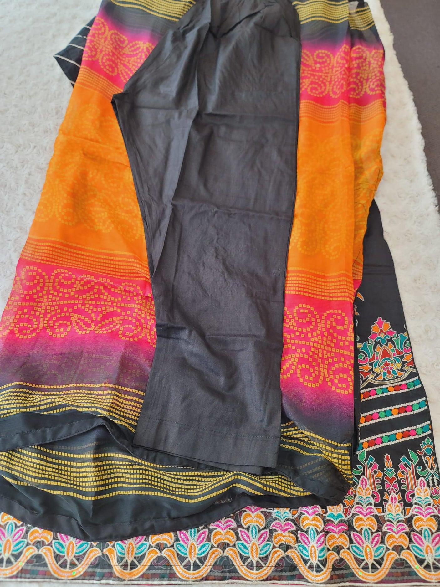 Pakistani Stitched lawn Embroidered Salwar kameez ready to ship