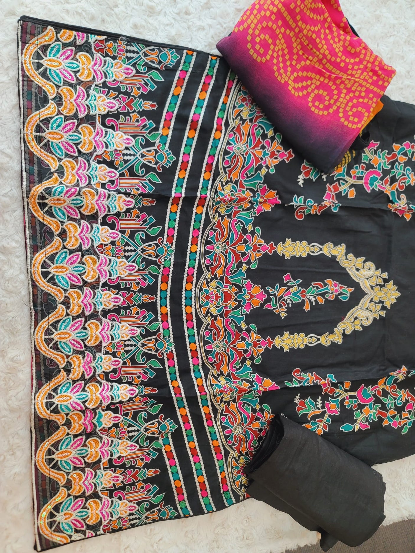 Pakistani Stitched lawn Embroidered Salwar kameez ready to ship