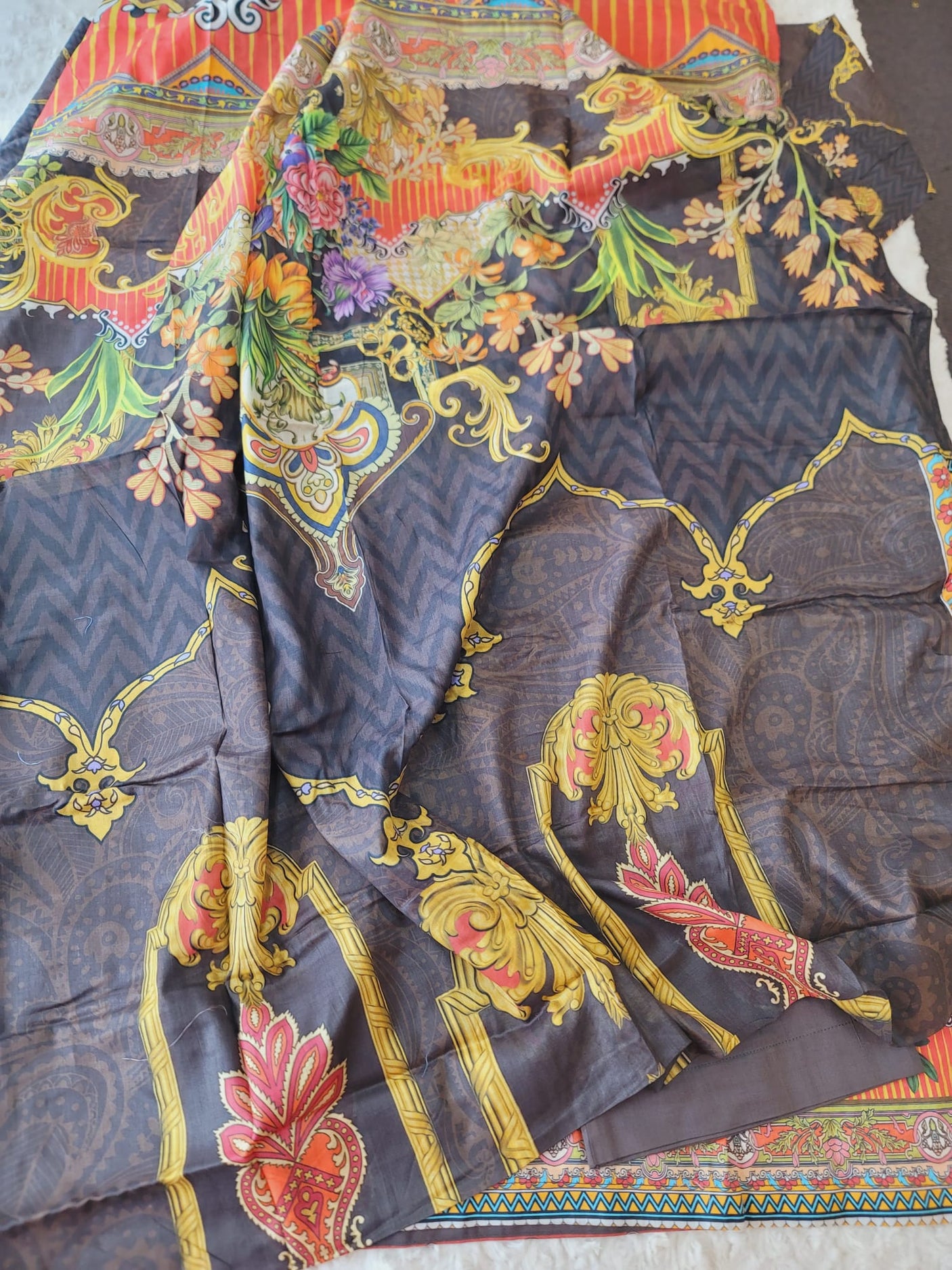 Pakistani Stitched lawn Embroidered Salwar kameez ready to ship