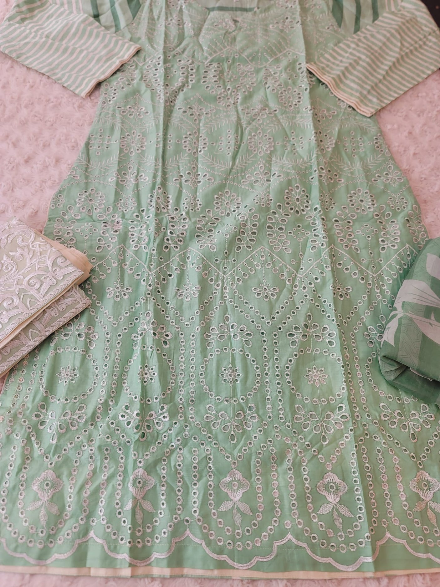 Pakistani Stitched lawn Embroidered Salwar kameez ready to ship