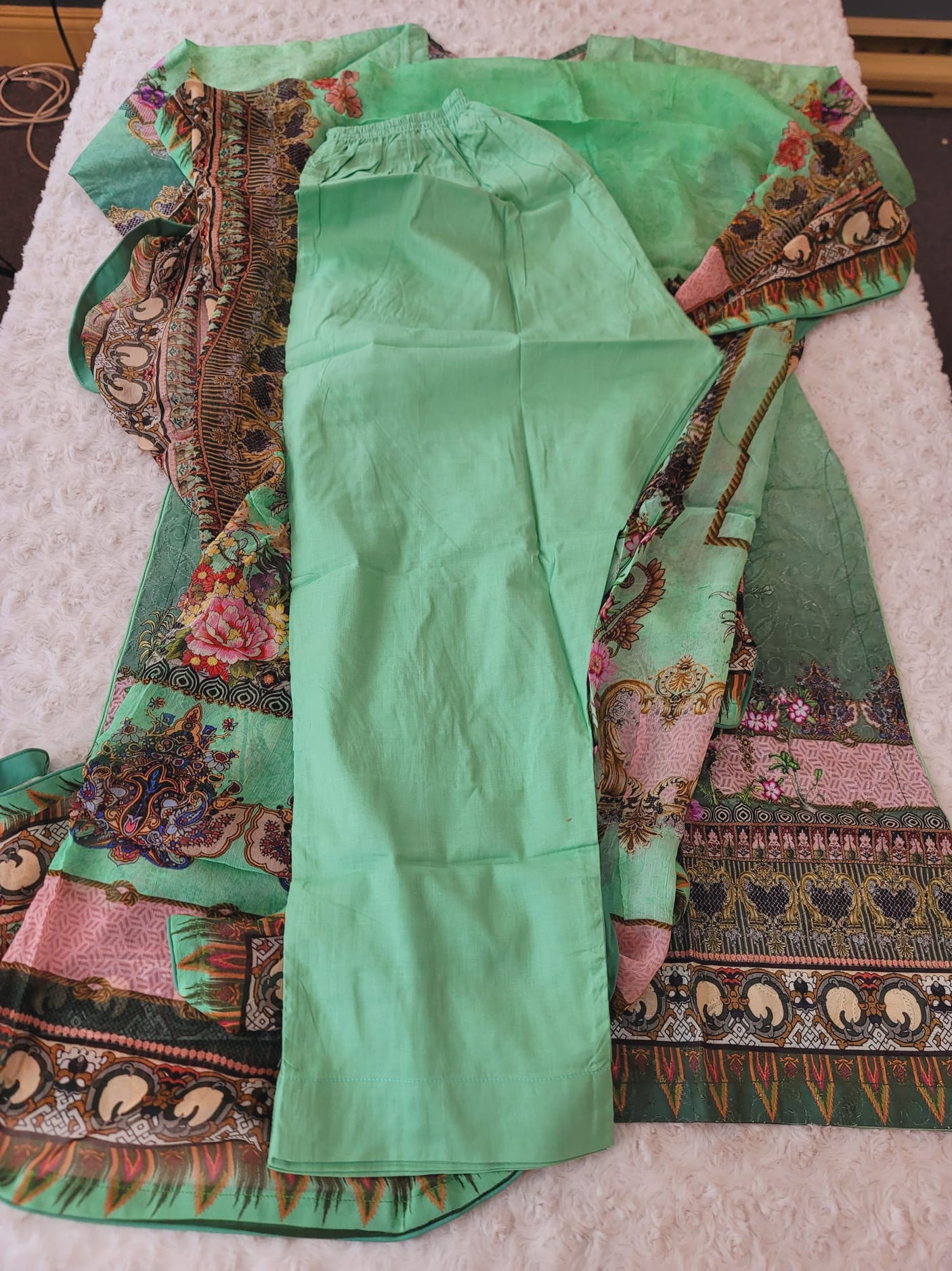 Pakistani Stitched lawn Embroidered Salwar kameez ready to ship