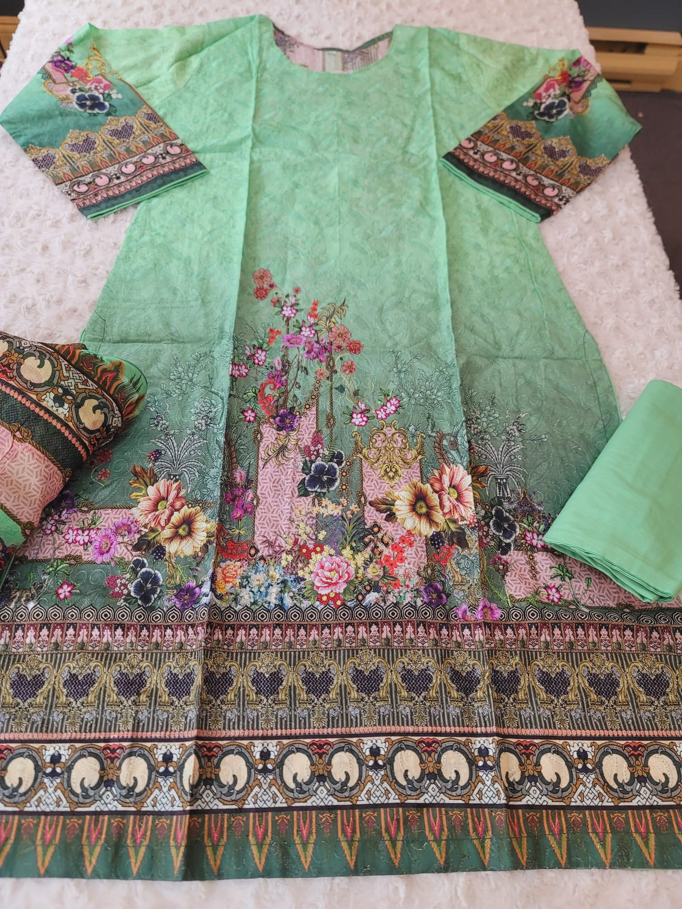 Pakistani Stitched lawn Embroidered Salwar kameez ready to ship