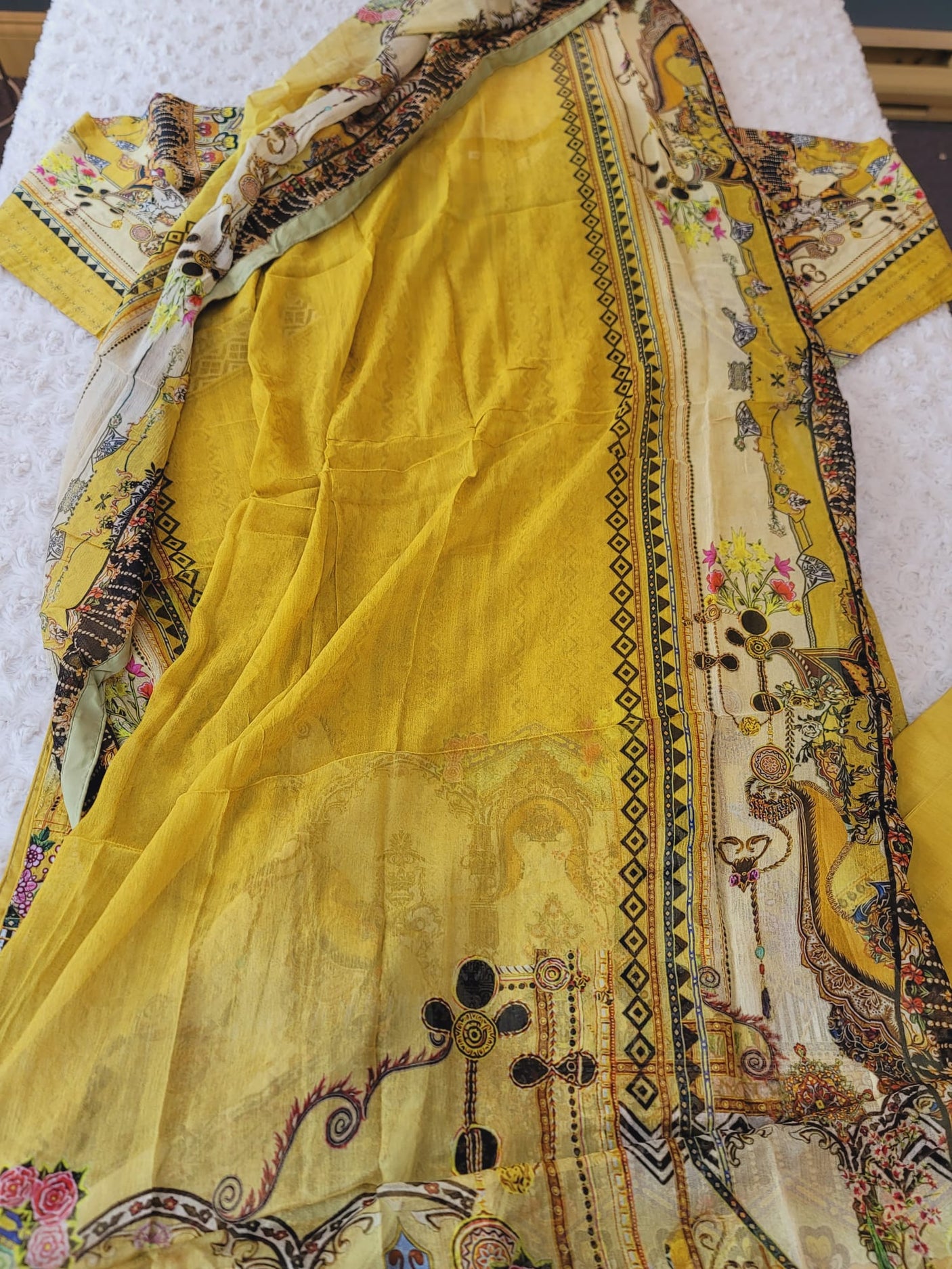 Pakistani Stitched lawn Embroidered Salwar kameez ready to ship