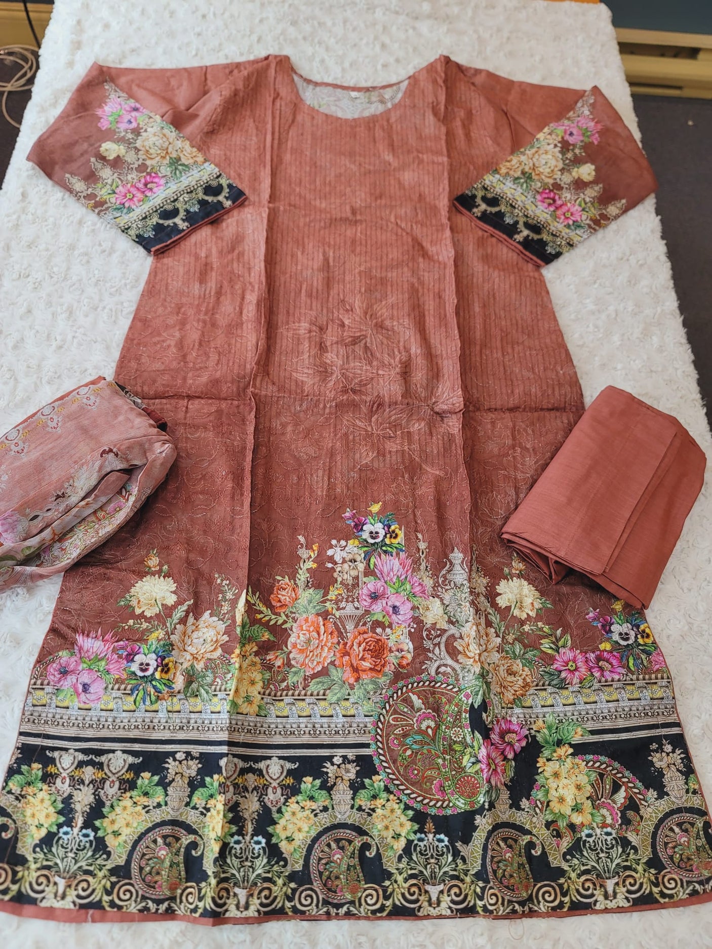 Pakistani Stitched lawn Embroidered Salwar kameez ready to ship