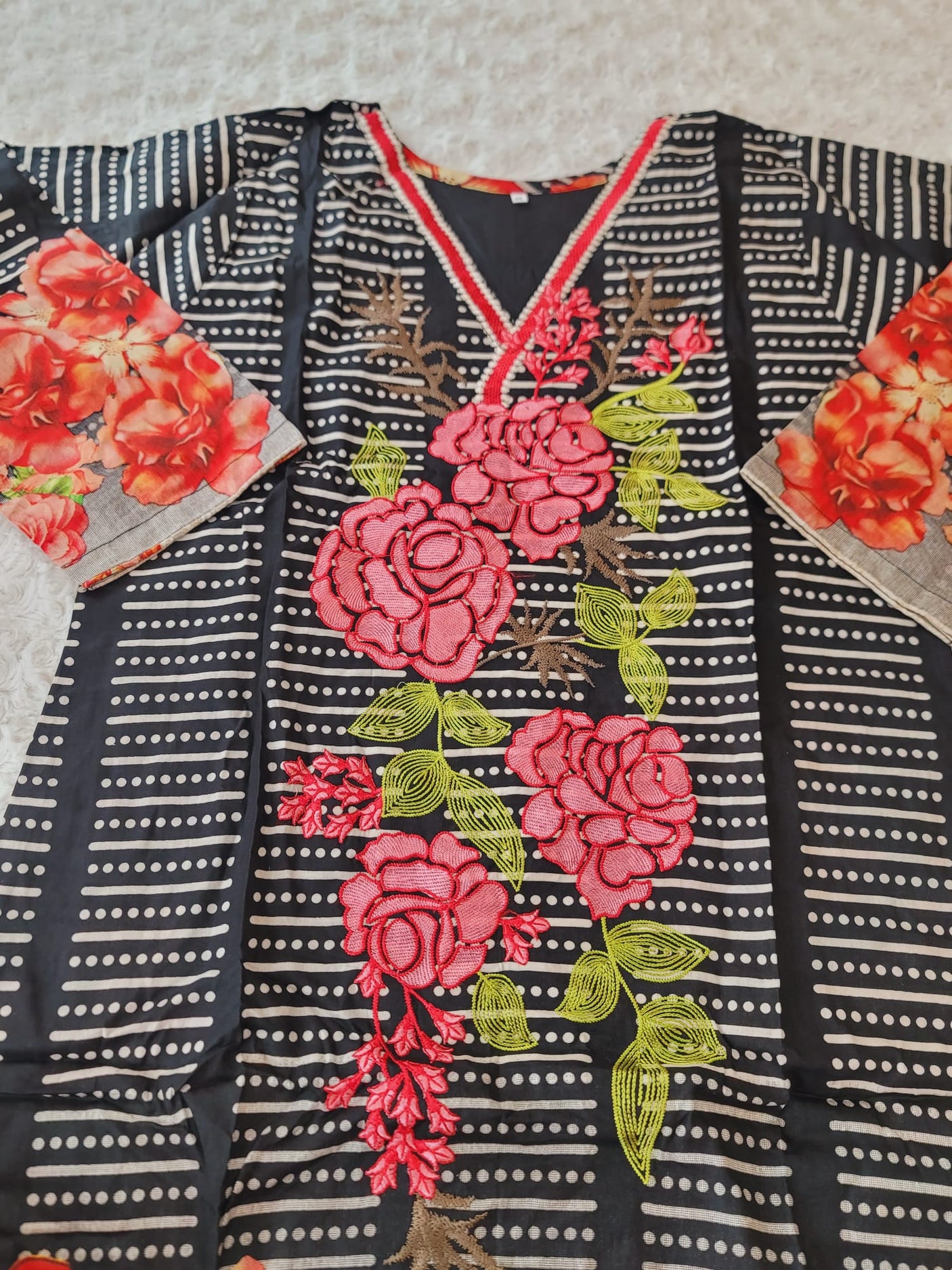 Pakistani Stitched lawn Embroidered Salwar kameez ready to ship