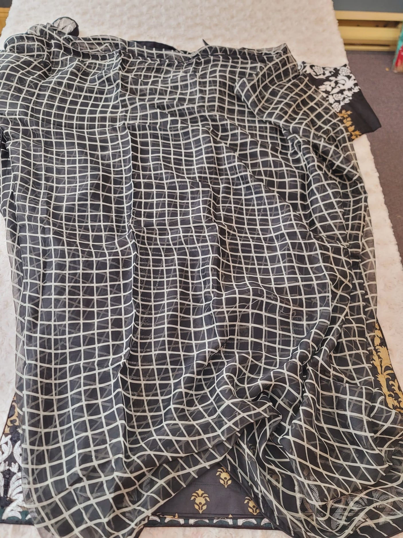 Pakistani Stitched lawn Embroidered Salwar kameez ready to ship