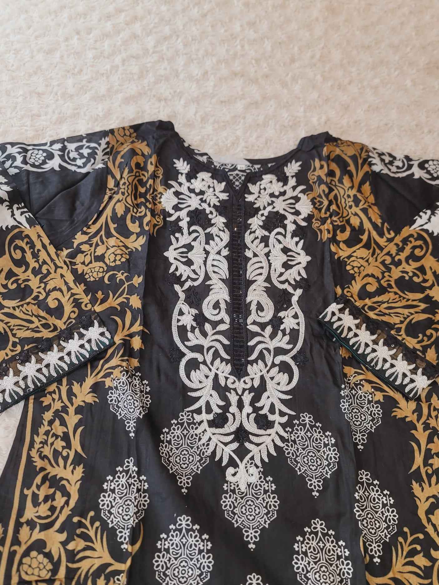 Pakistani Stitched lawn Embroidered Salwar kameez ready to ship