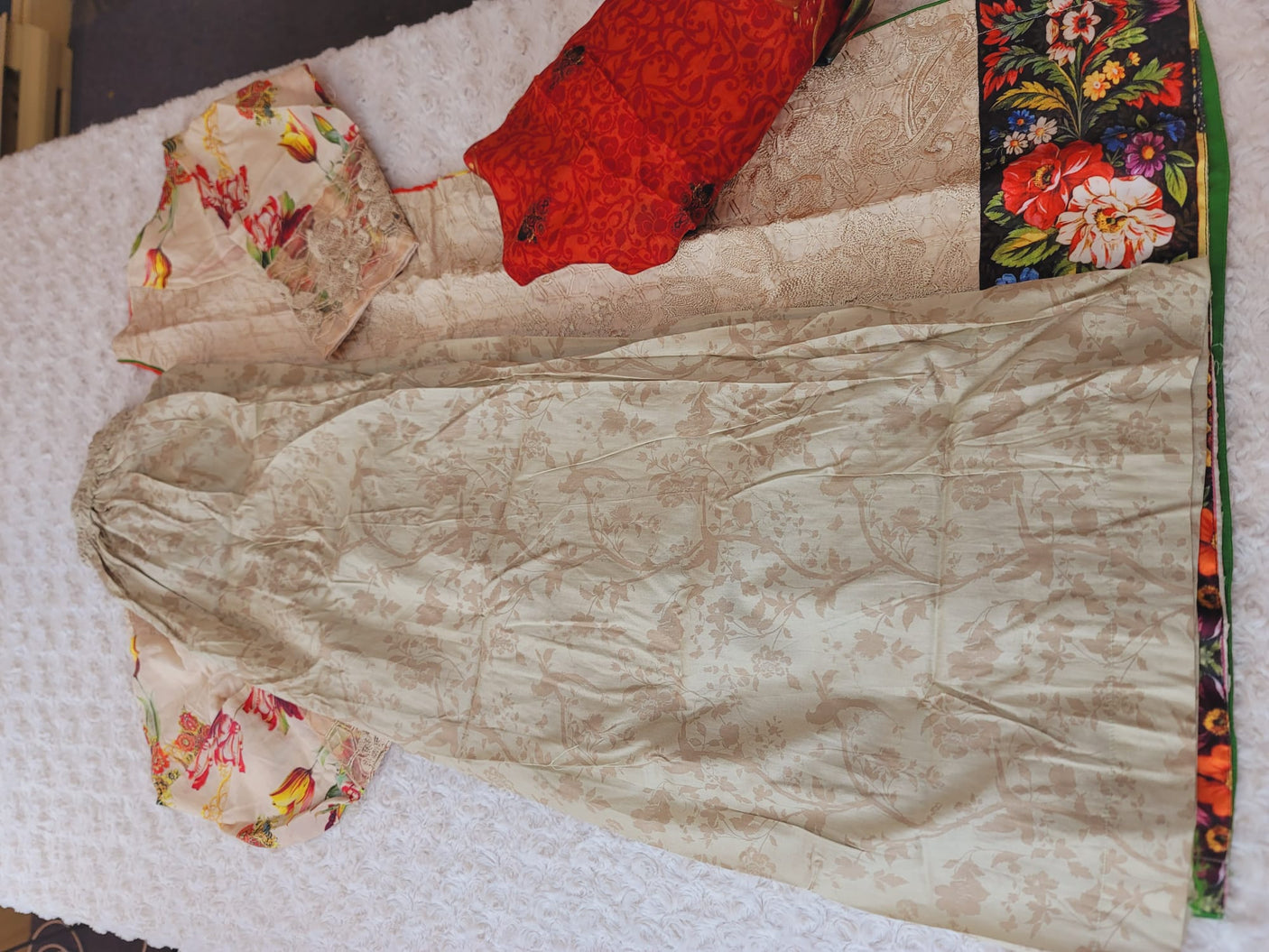 Pakistani Stitched lawn Embroidered Salwar kameez ready to ship