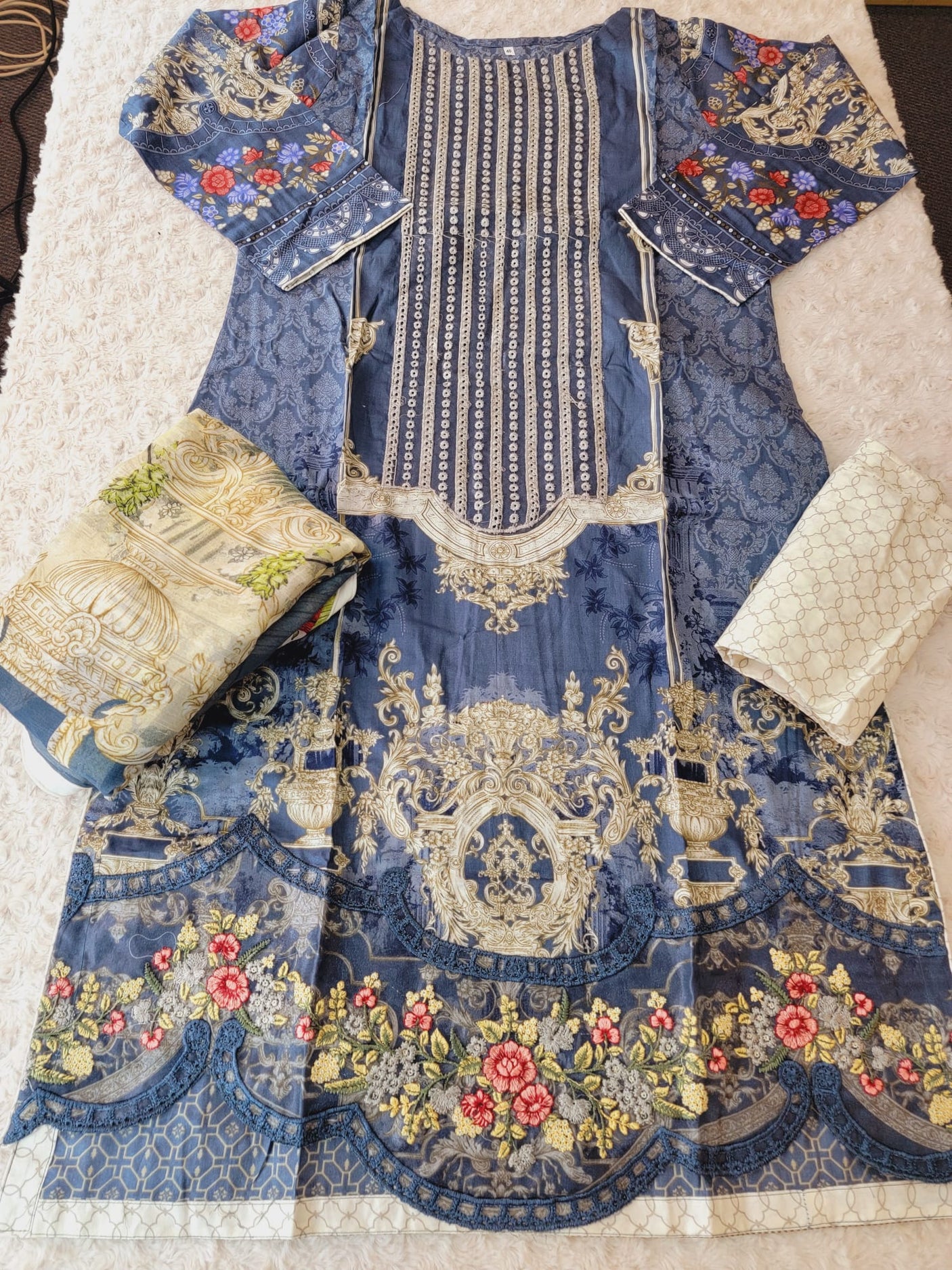 Pakistani Stitched lawn Embroidered Salwar kameez ready to ship