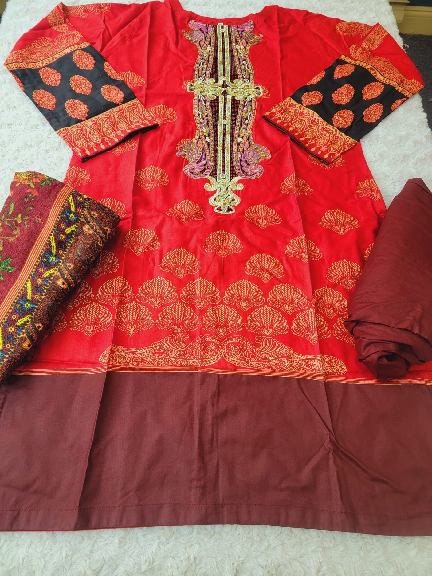 Pakistani linen Embroidered Salwar kameez Ready To Ship