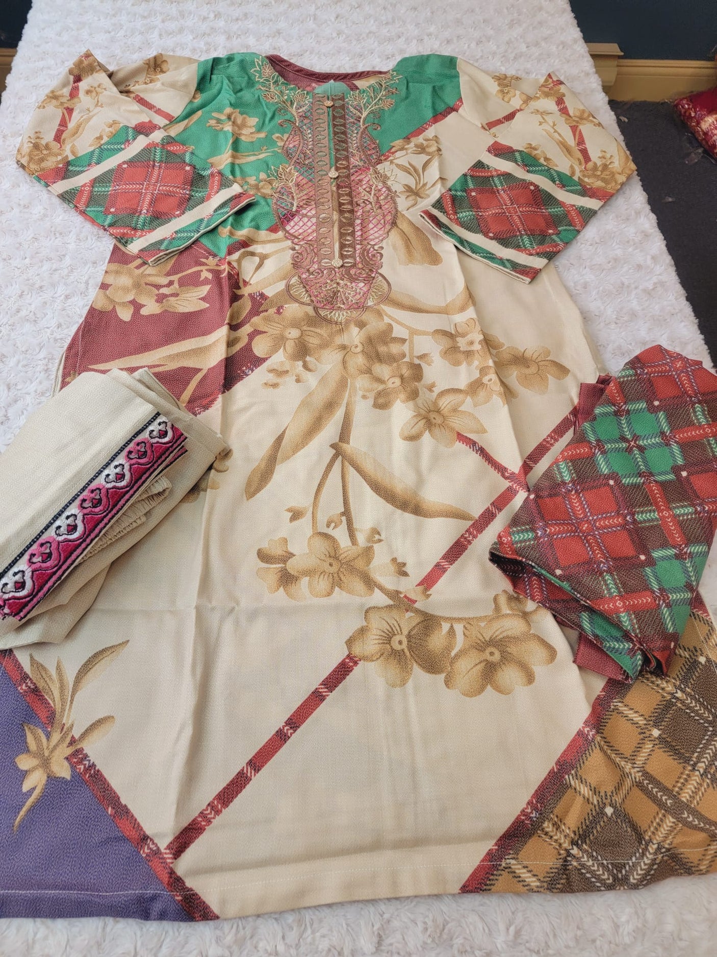 Pakistani linen Embroidered Salwar kameez Ready To Ship